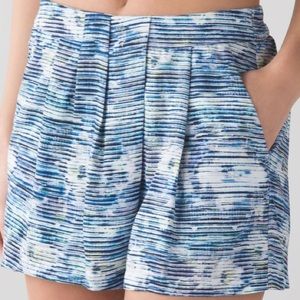 EUC Lululemon &go Keepsake Short size 8